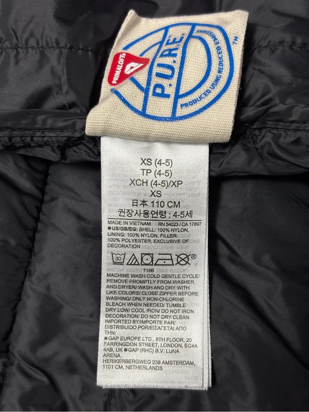 GAP black hooded